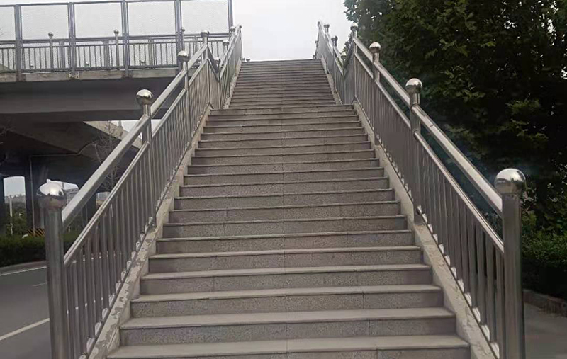 道路護欄